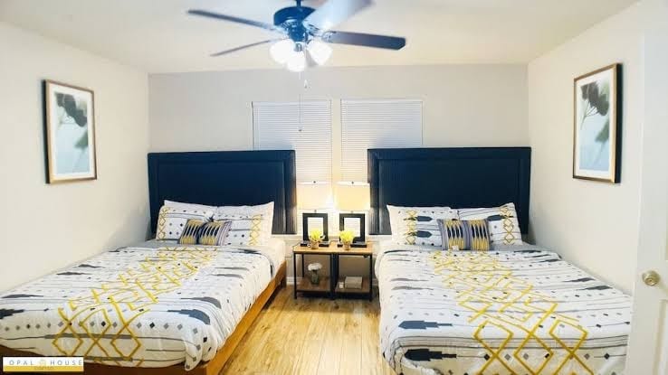 5BR Retreat: Arcade, Cowboy Pool Volleyball Oasis in Huge Backyard, photo 2