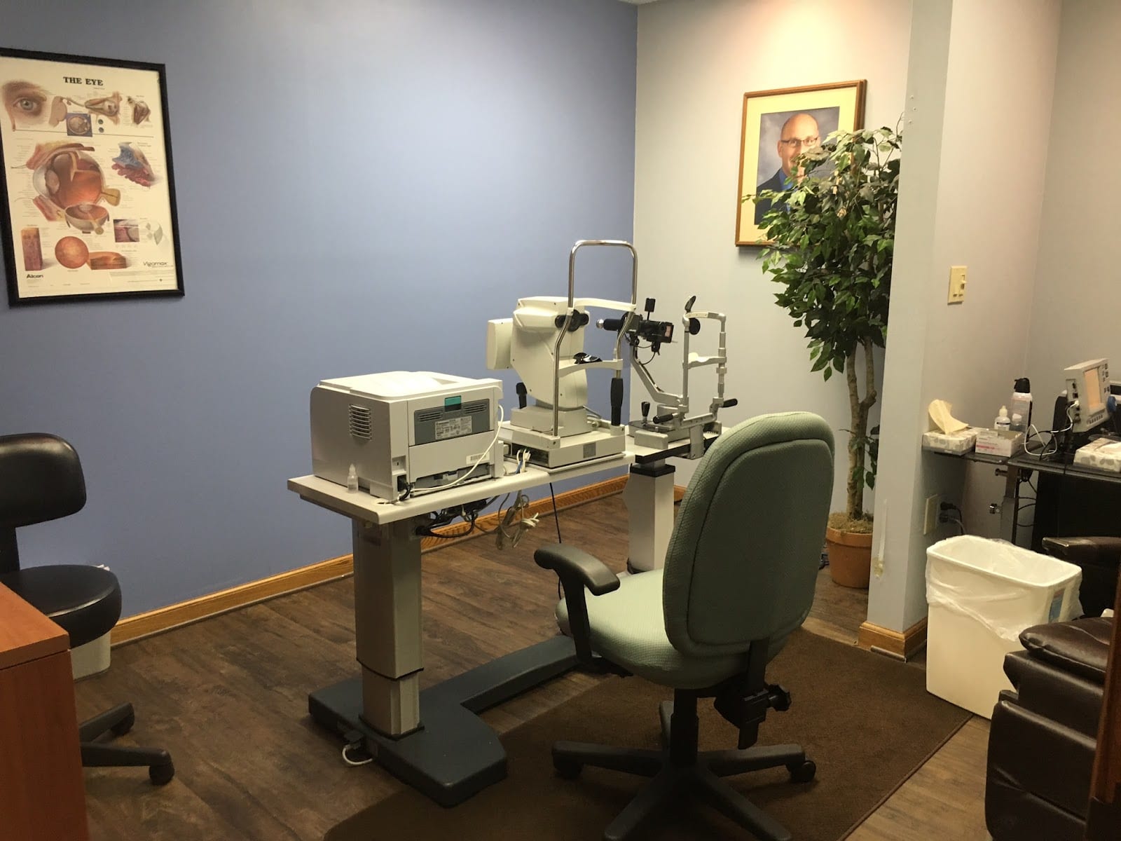 The Eye Associates - Sarasota, photo 4