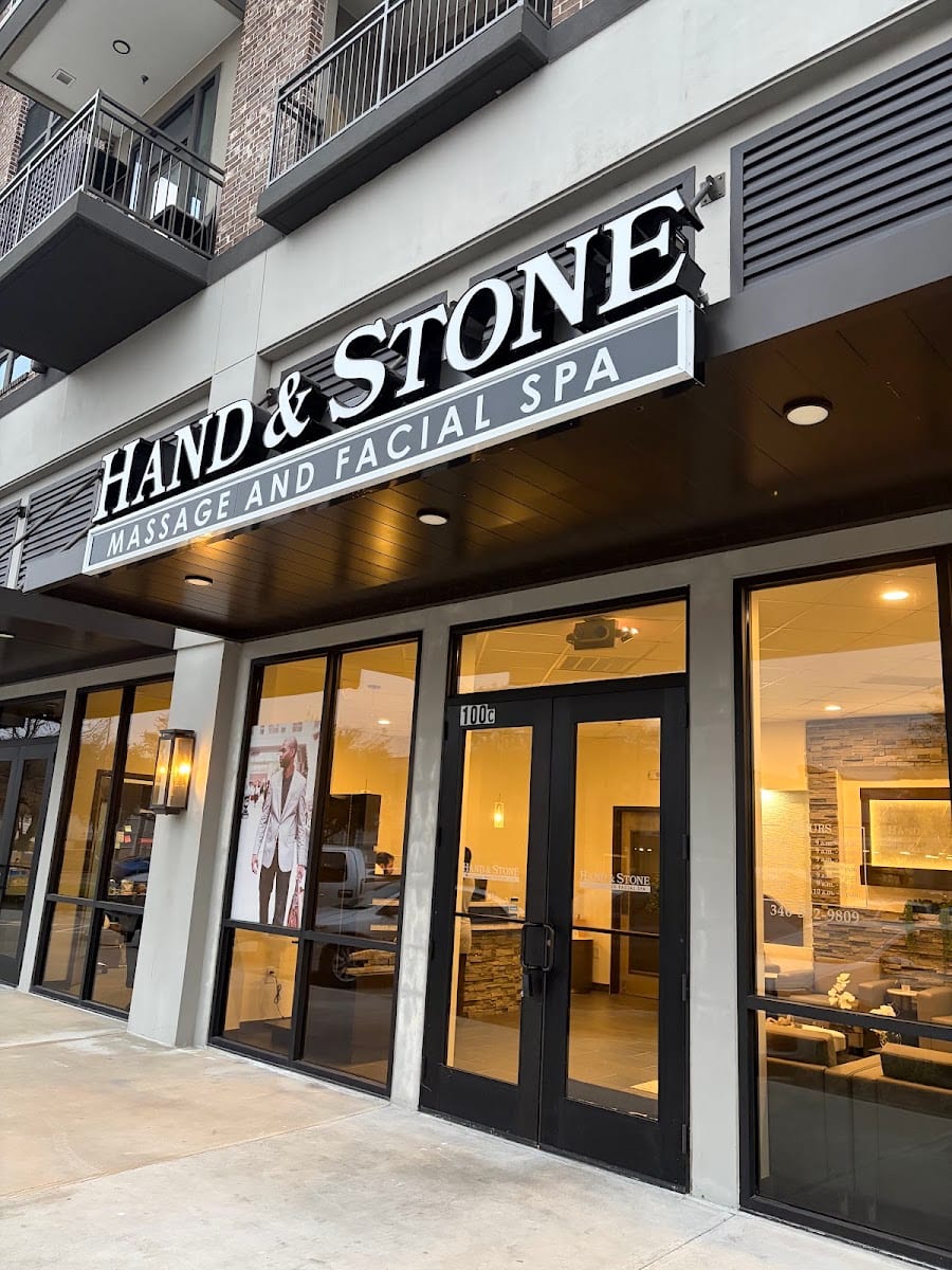 Hand & Stone Massage and Facial Spa, photo 2