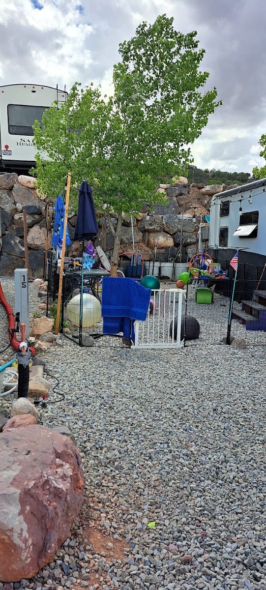 Cross Hollow RV Resort
