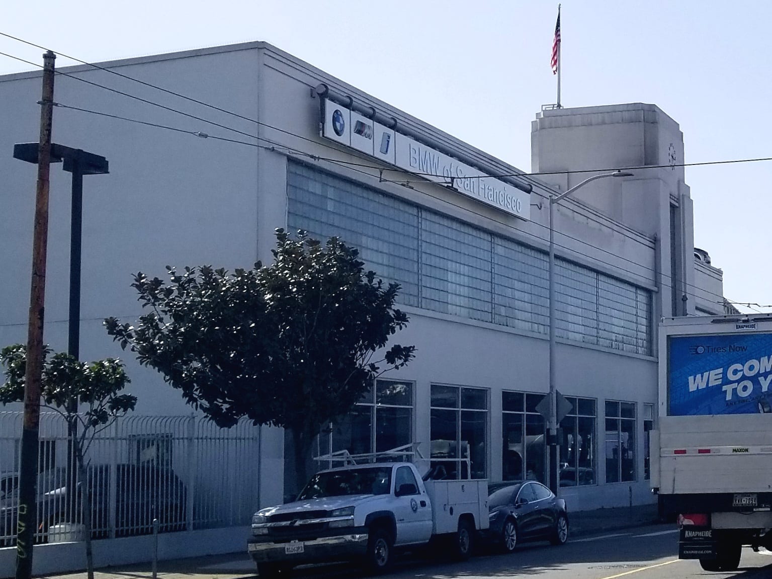 BMW of San Francisco Service Center, photo 2