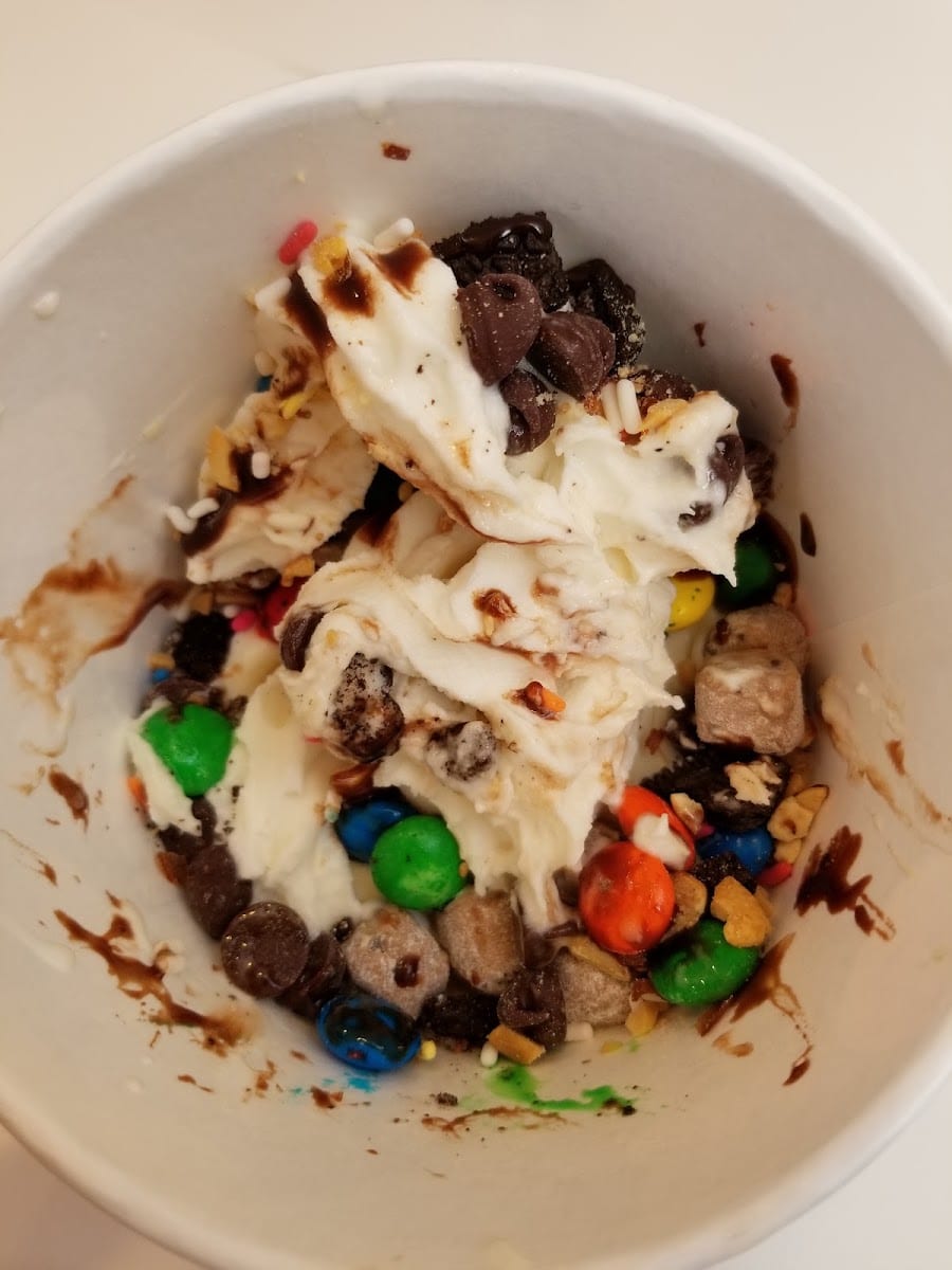 Tutti Frutti Frozen Yogurt, photo 3