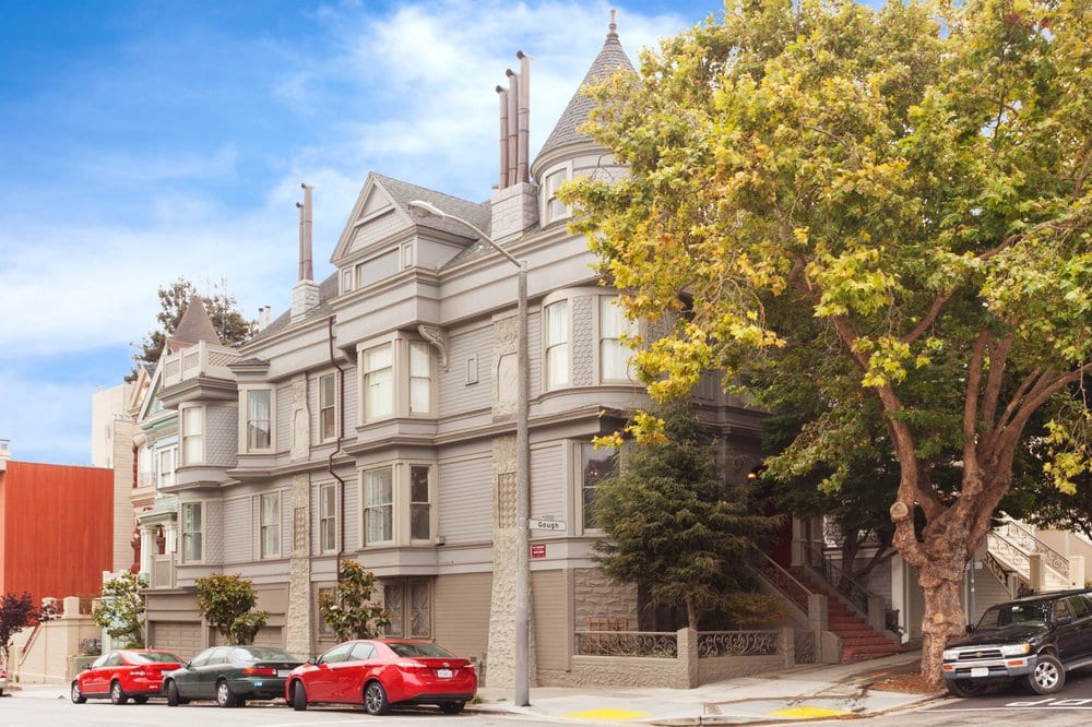 Vertex Property Group