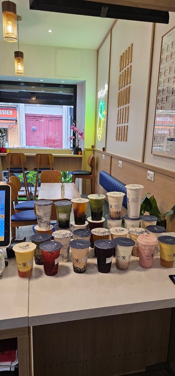 YiFang Fruit Tea Oberkampf, photo 2