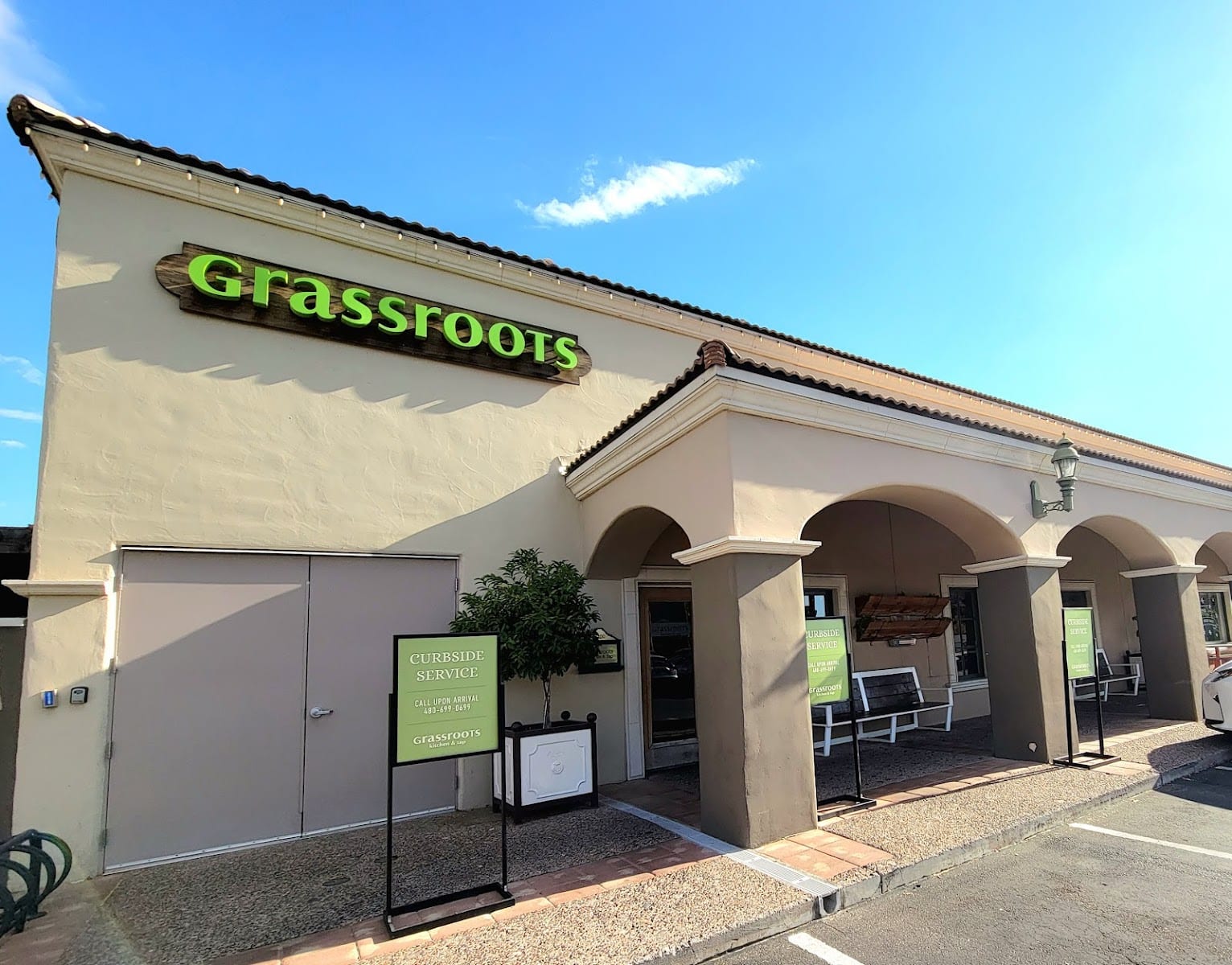 Grassroots Kitchen & Tap - Scottsdale, photo 2