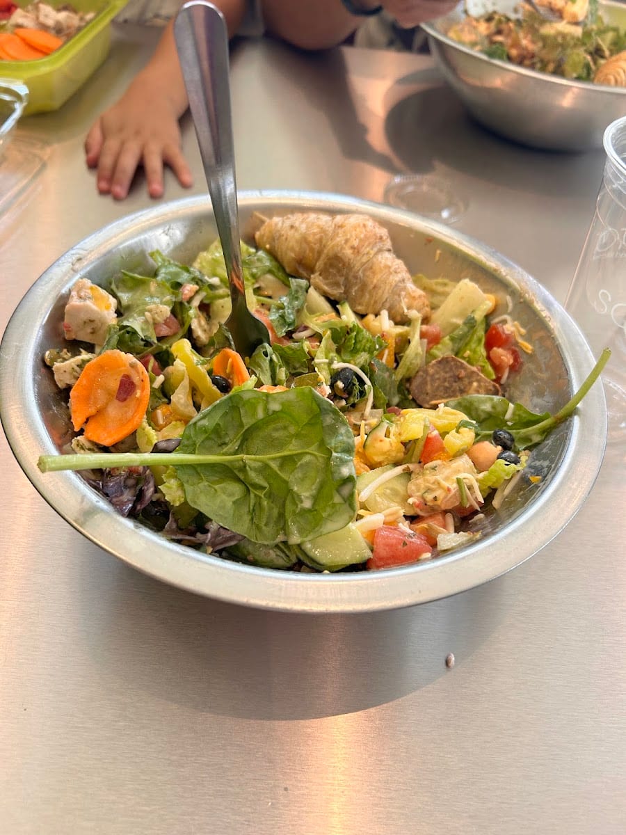 Salata, photo 3