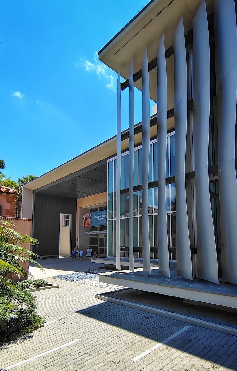 Kotler-Coville Glass Pavilion, photo 3