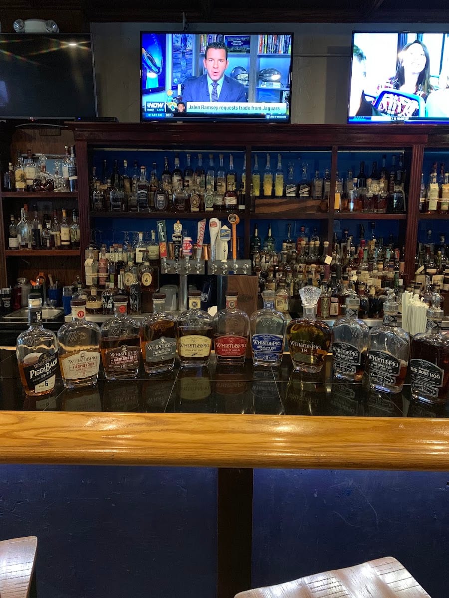 Islands Pizza Tavern, photo 2