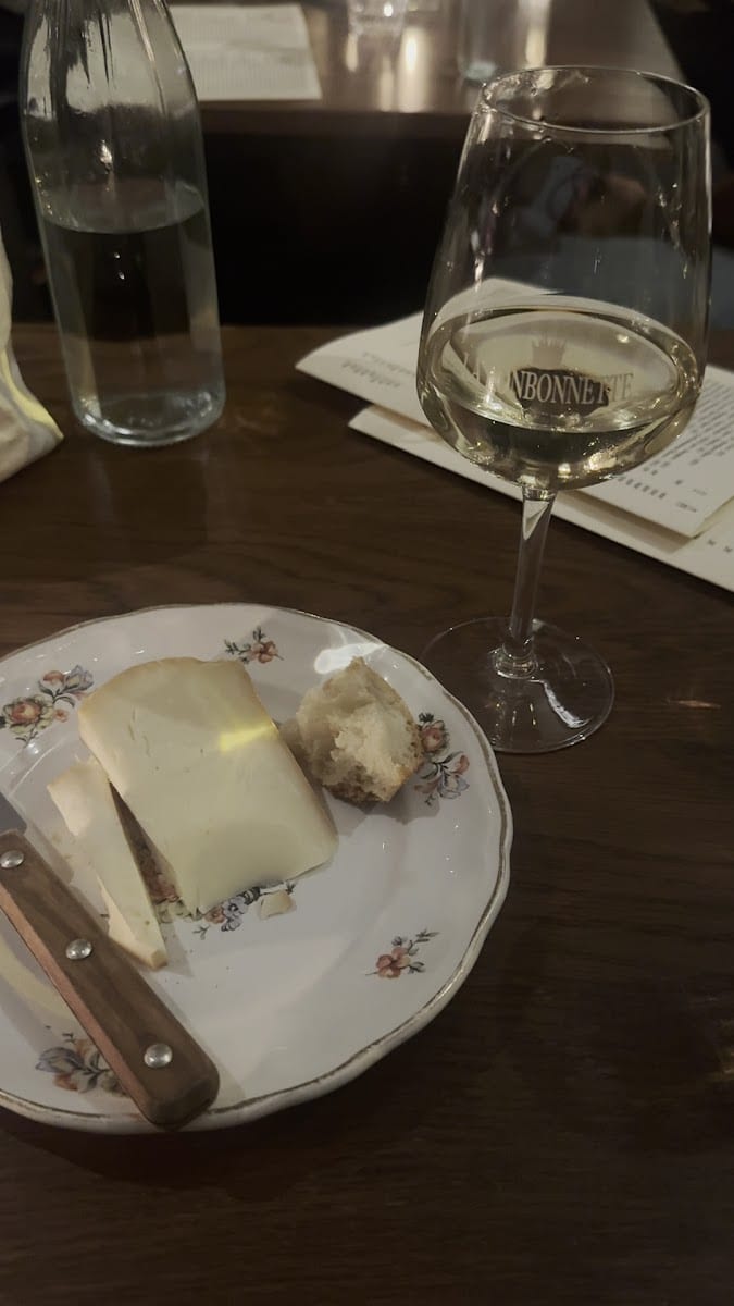 La Bonbonnette Bar a Vin, photo 2
