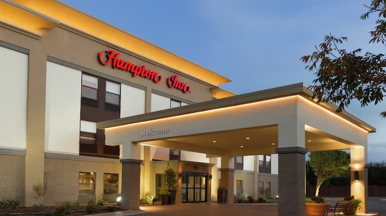 Courtyard by Marriott Lubbock, photo 2