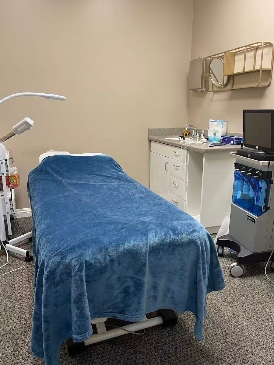 Olive Irvine Medical Aesthetic Center, photo 2