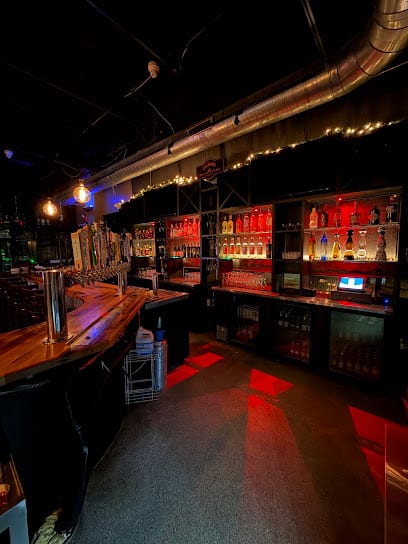 The Divot Bar and Grille