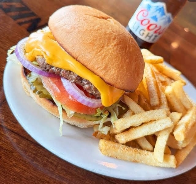 The Hangout Restaurant & Beach Bar, photo 4