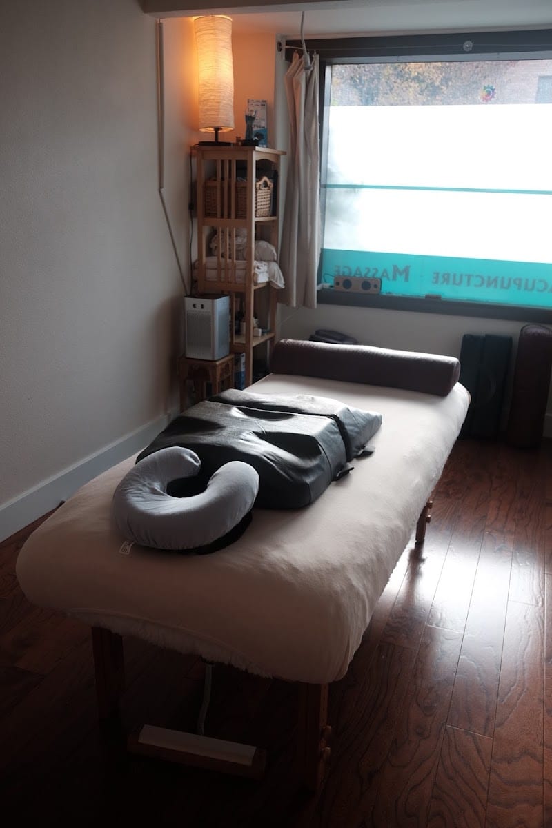 Hamid Shibata Bennett, LMT, CAMTII - Compassion Arts PDX, photo 3