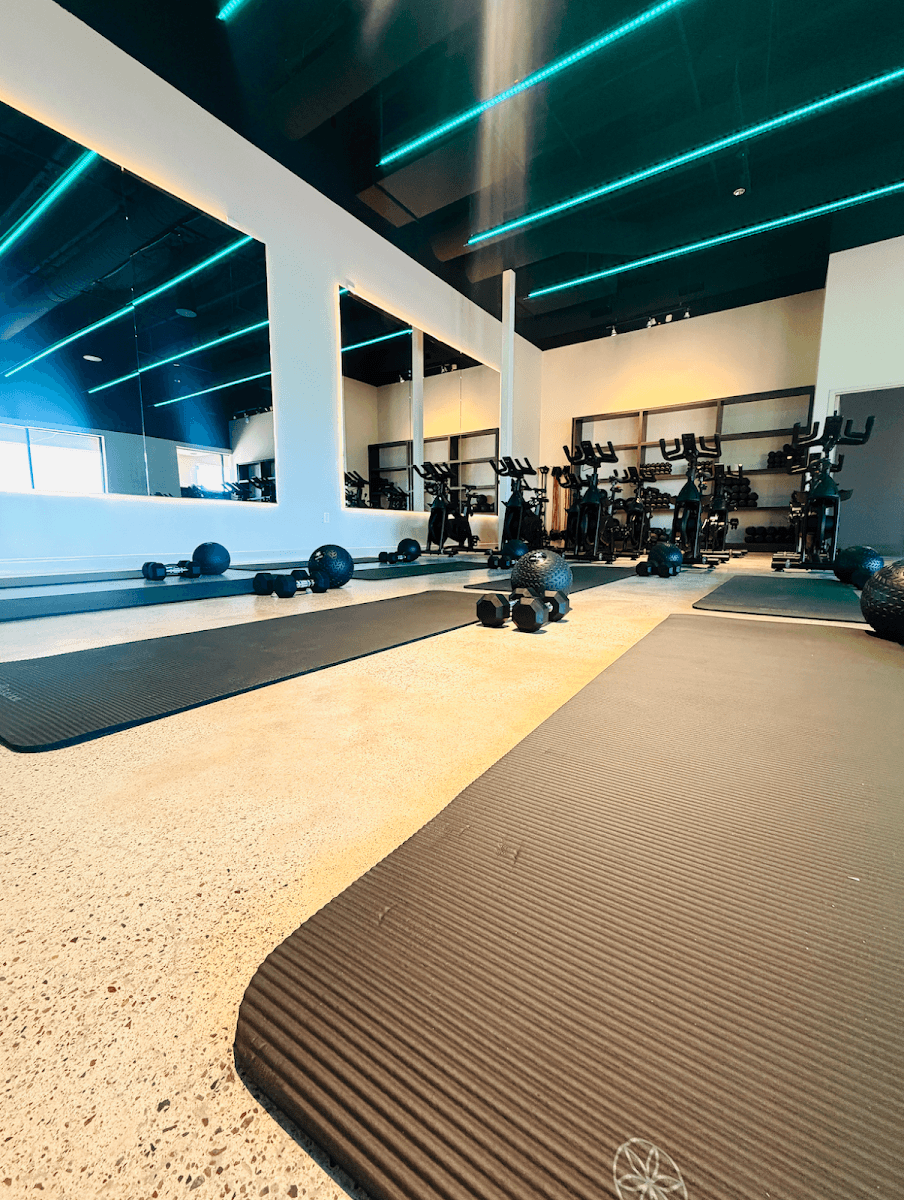 Oasis Cycle + Wellness Club