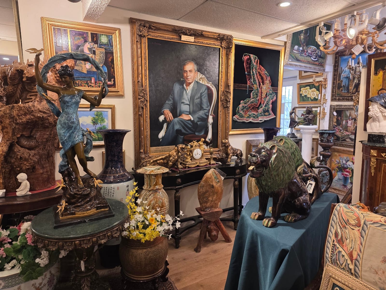 Dadashi Art Gallery