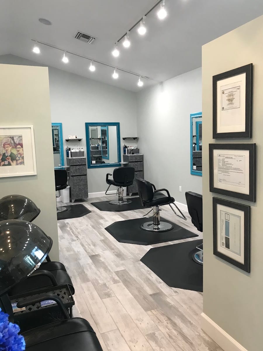 Abra Cadabra Hair Studio, photo 2