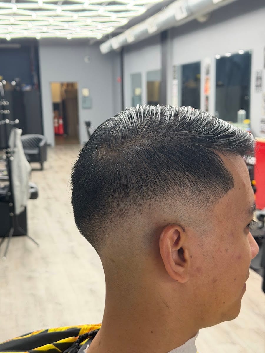 Nob Hill Barber Shop, photo 2