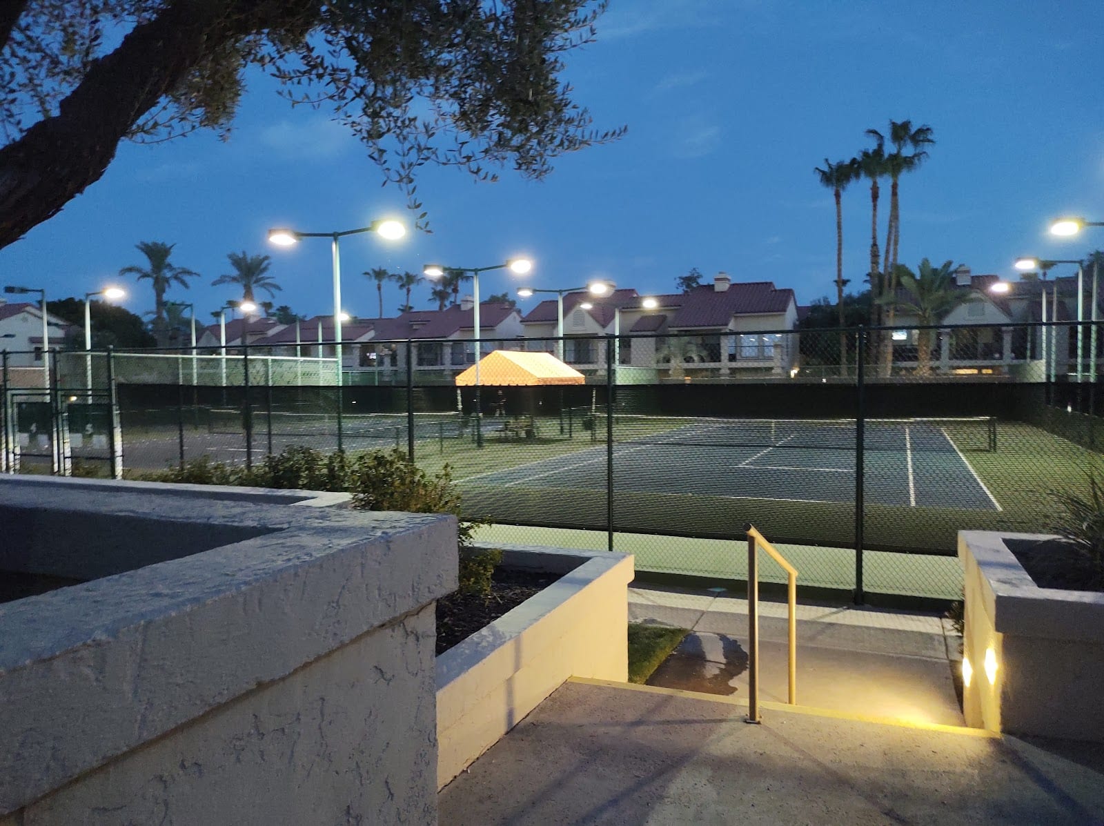 The Racquet Club, photo 3