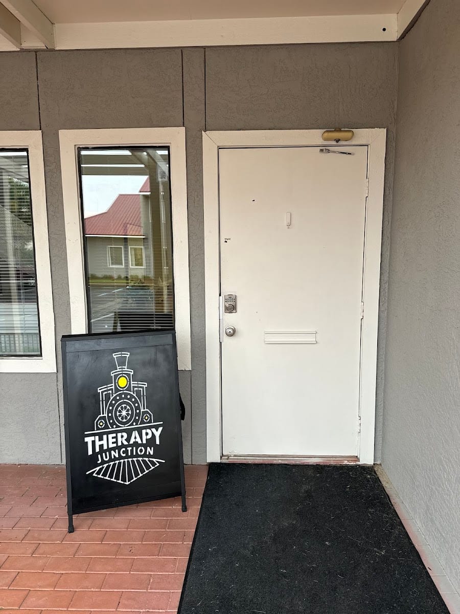 Therapy Junction, photo 2