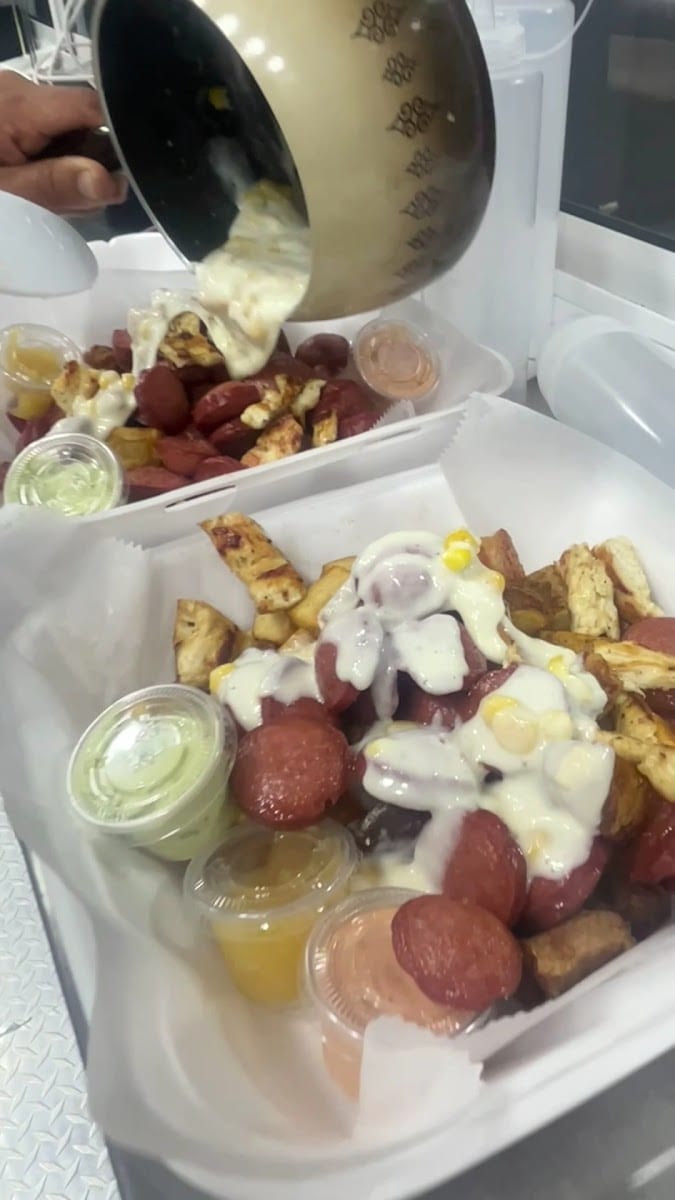 200 Copas Bar & Grill, photo 3