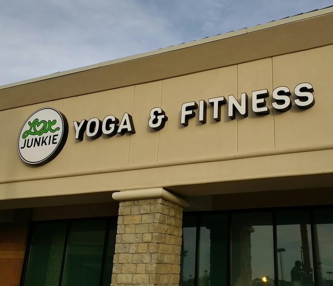 Love Junkie Yoga & Fitness, photo 4