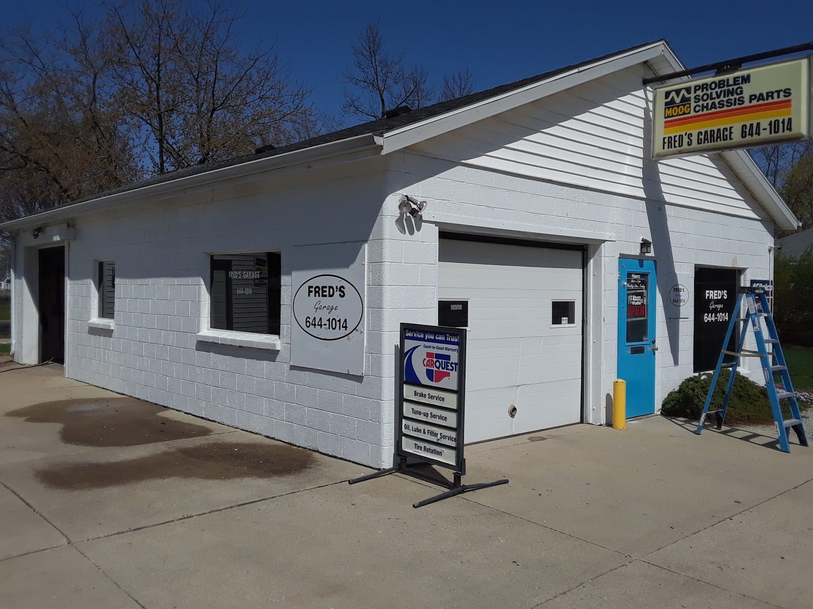 Fred's Garage