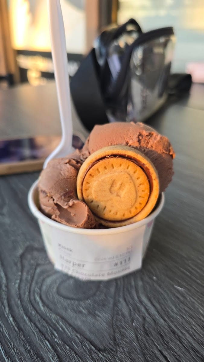 Ant's Ice Cream, Coffee and Boba, photo 3