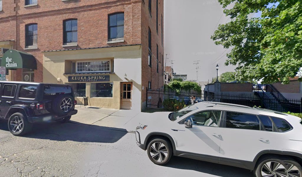 Tinneys bar