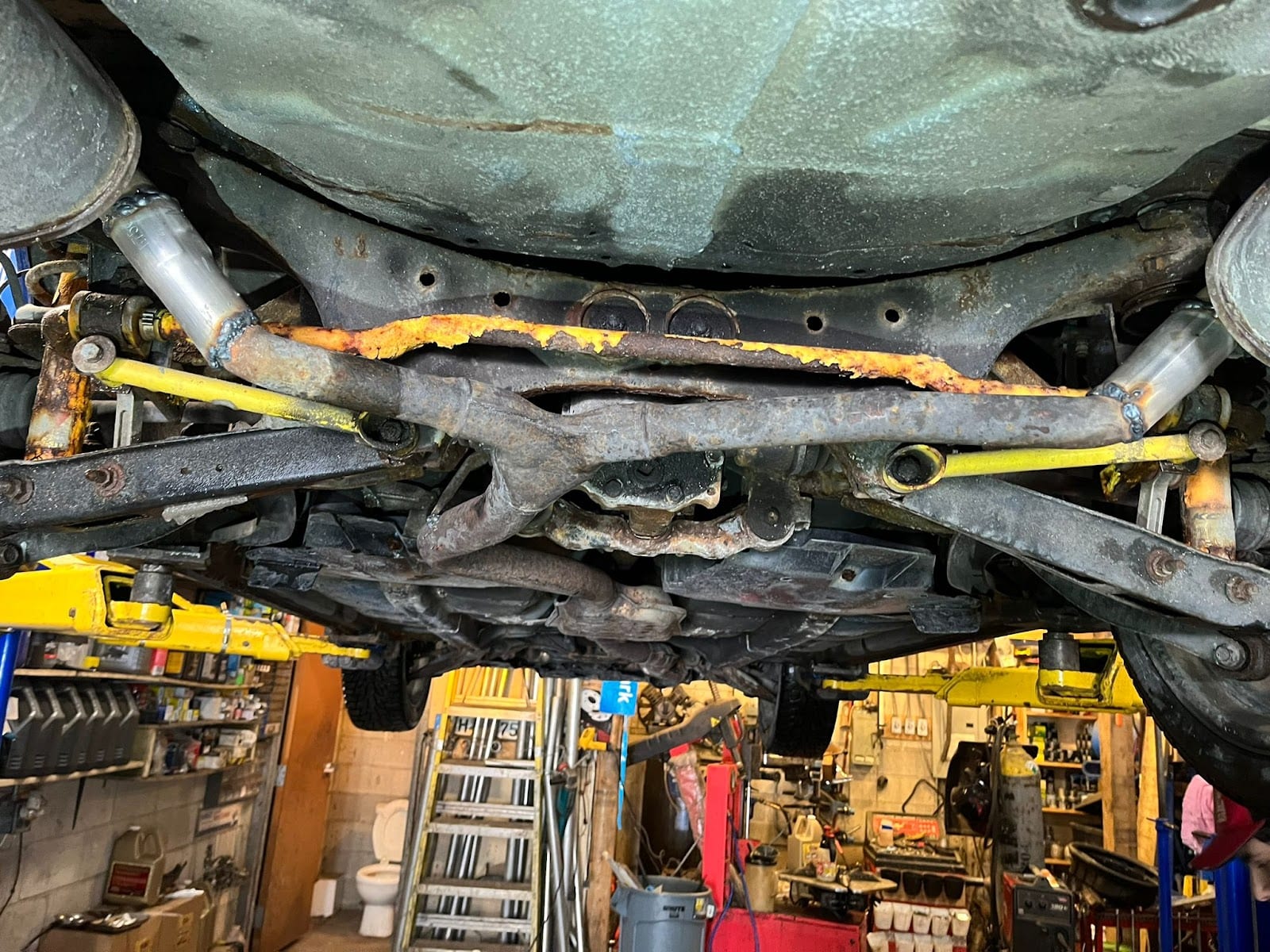 Firouz Auto Shop & Exhaust Repair, photo 3