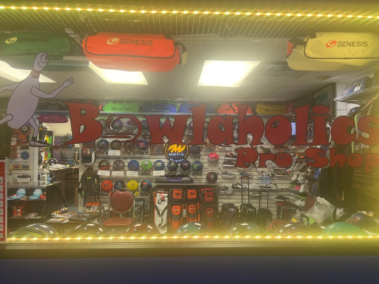 Bowlaholics Pro-Shop Midtown Tampa, photo 2