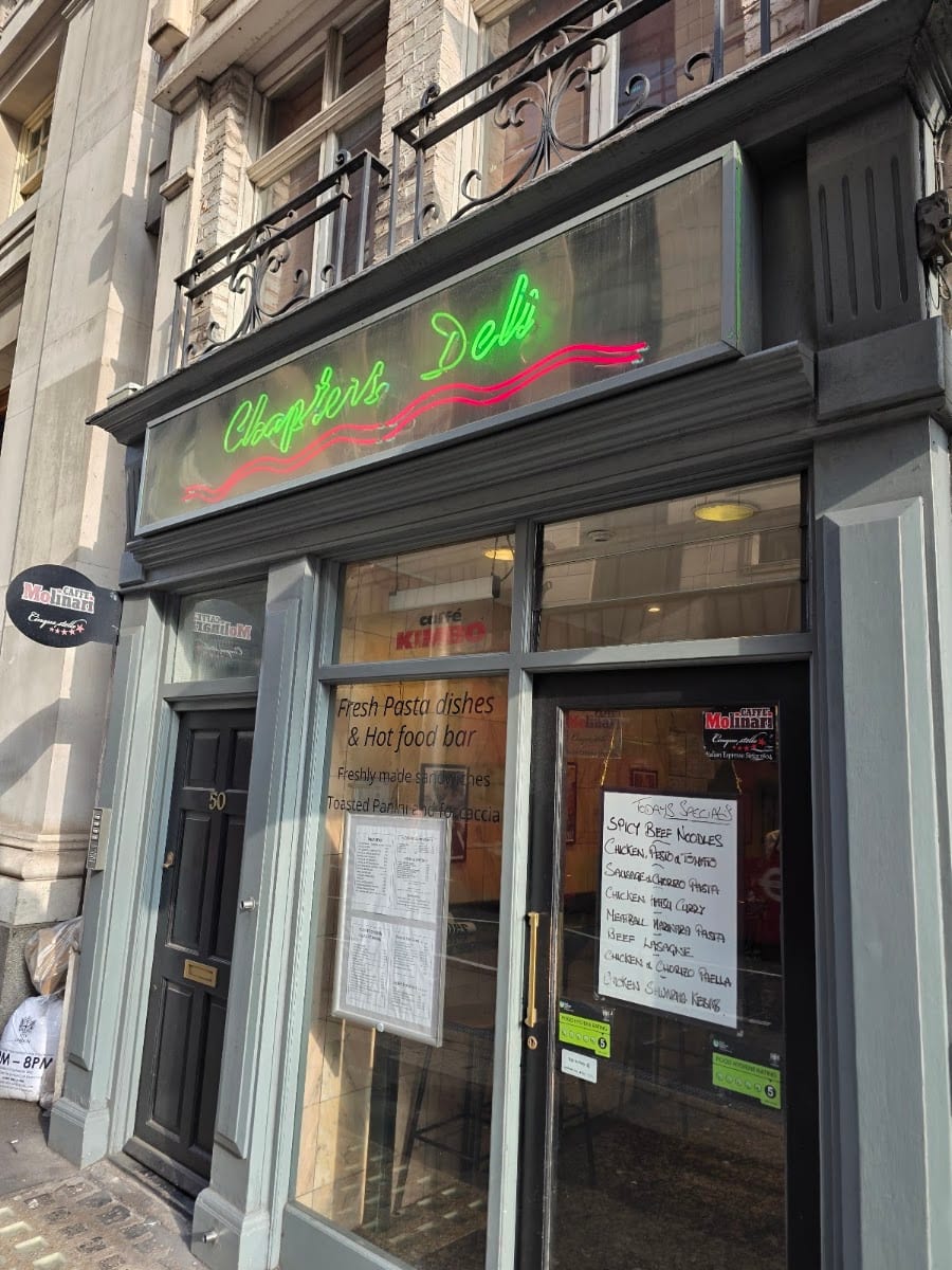 Chapters Deli