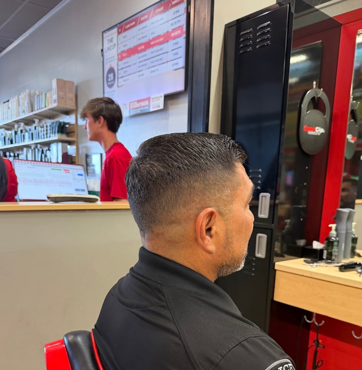 Sport Clips Haircuts of Lubbock- Lakeridge Commons, photo 3