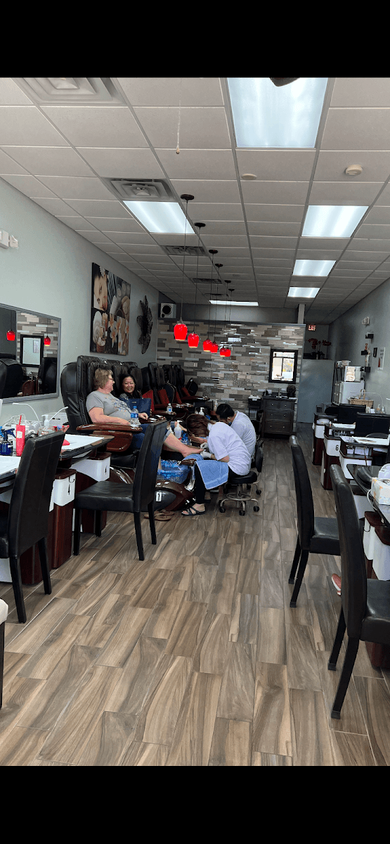 Tres Joli Nails & Spa, photo 3