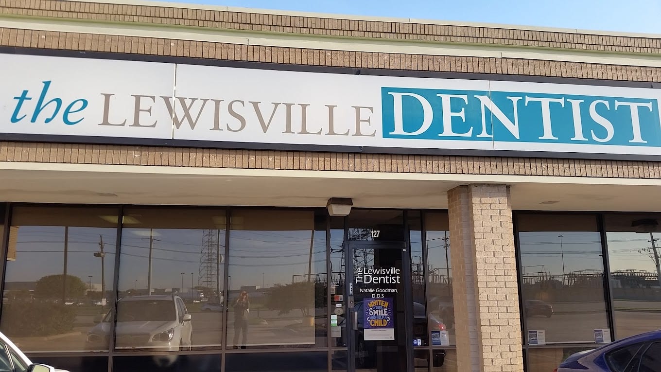 The Lewisville Dentist, photo 2