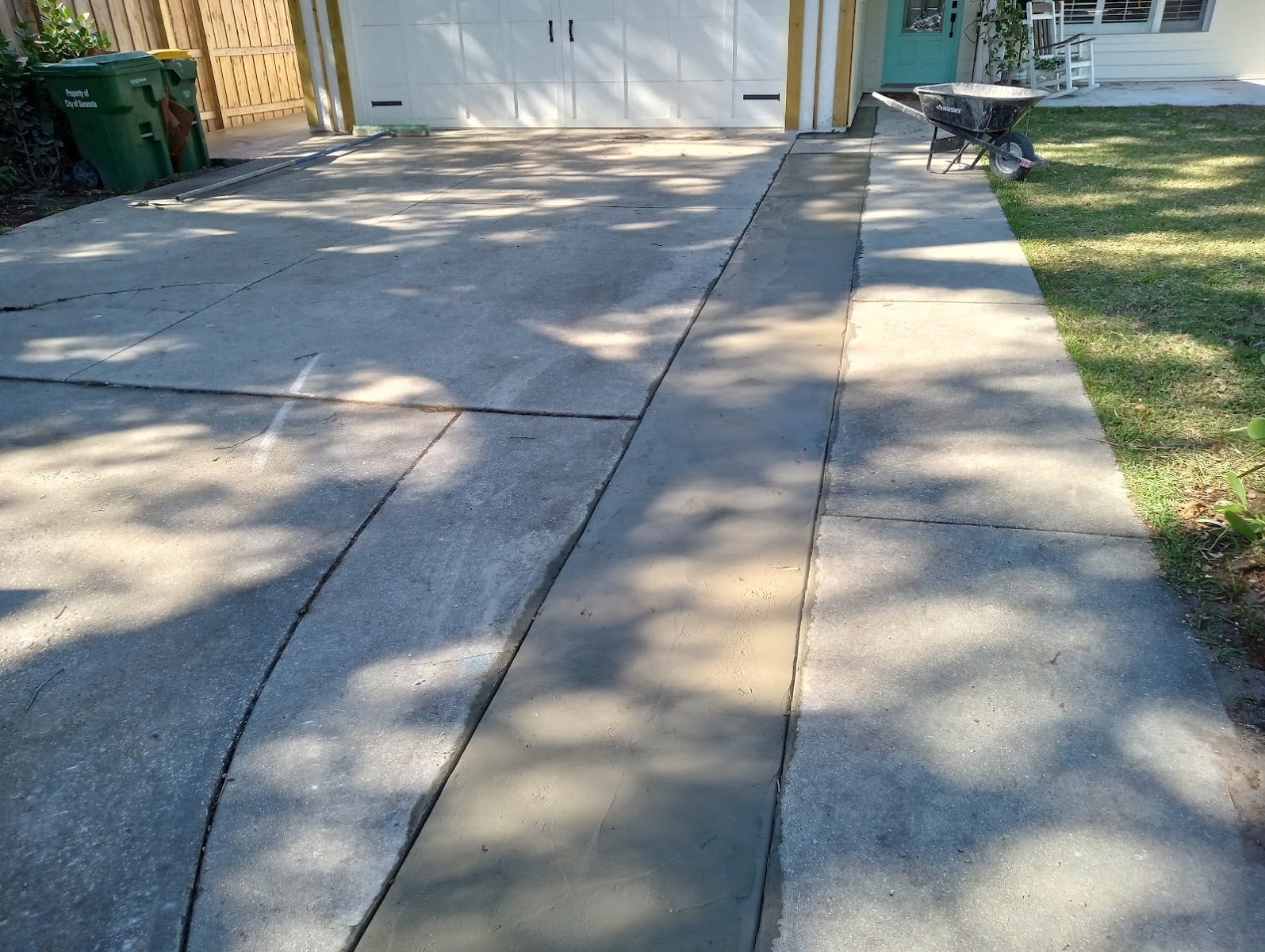The Concrete Truck – Concrete Driveway Replacement