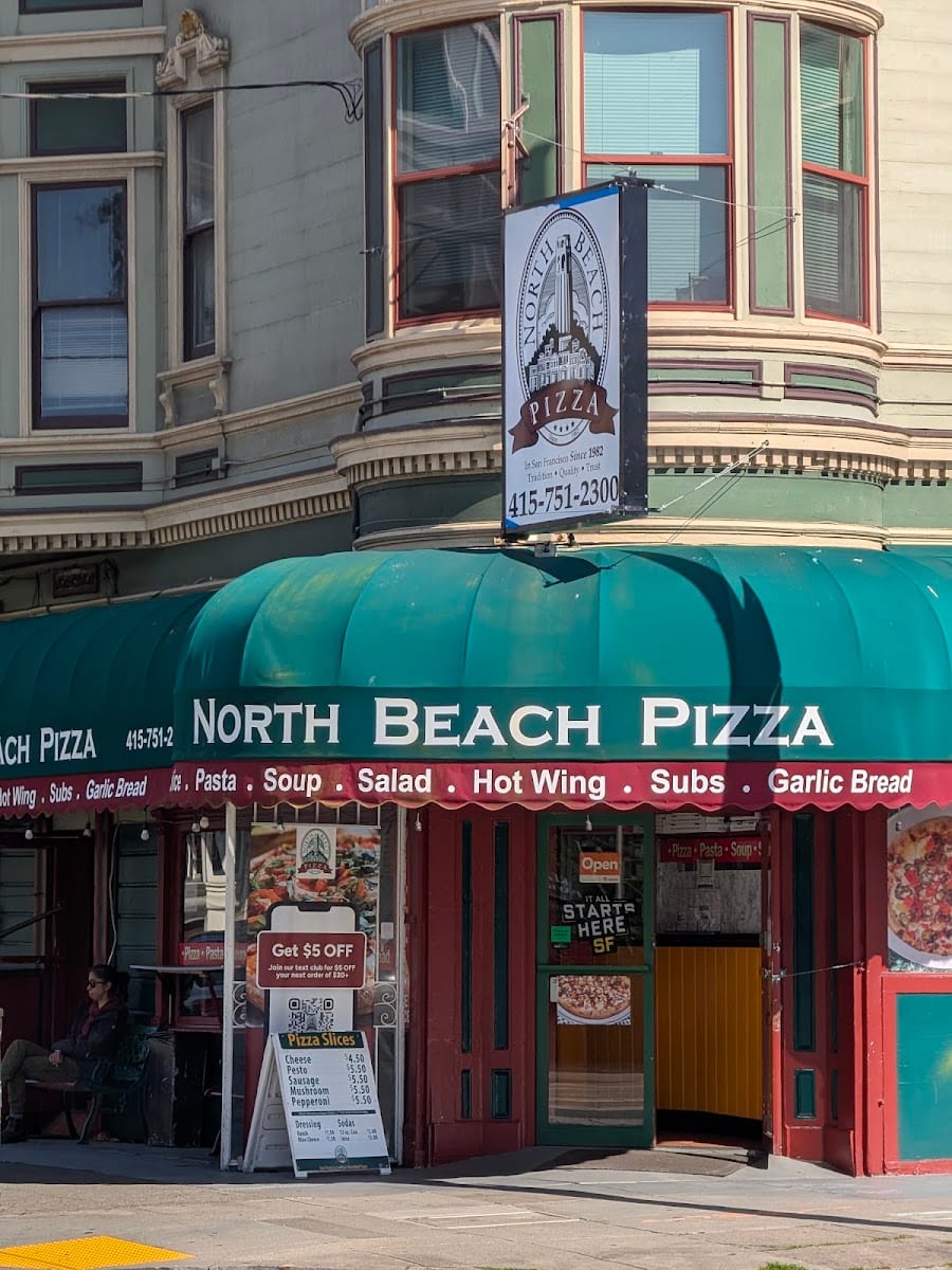 North Beach Pizza, photo 2