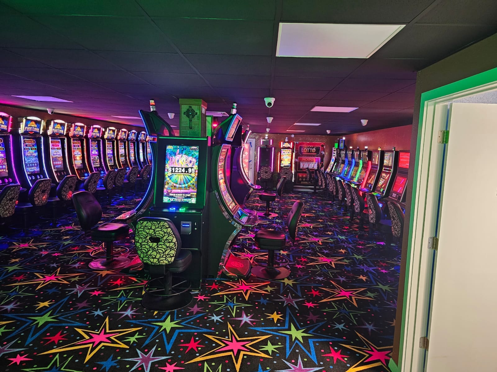 Social Center Arcade 1, photo 3