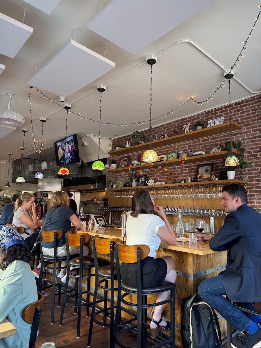Big Finish Wine Tavern