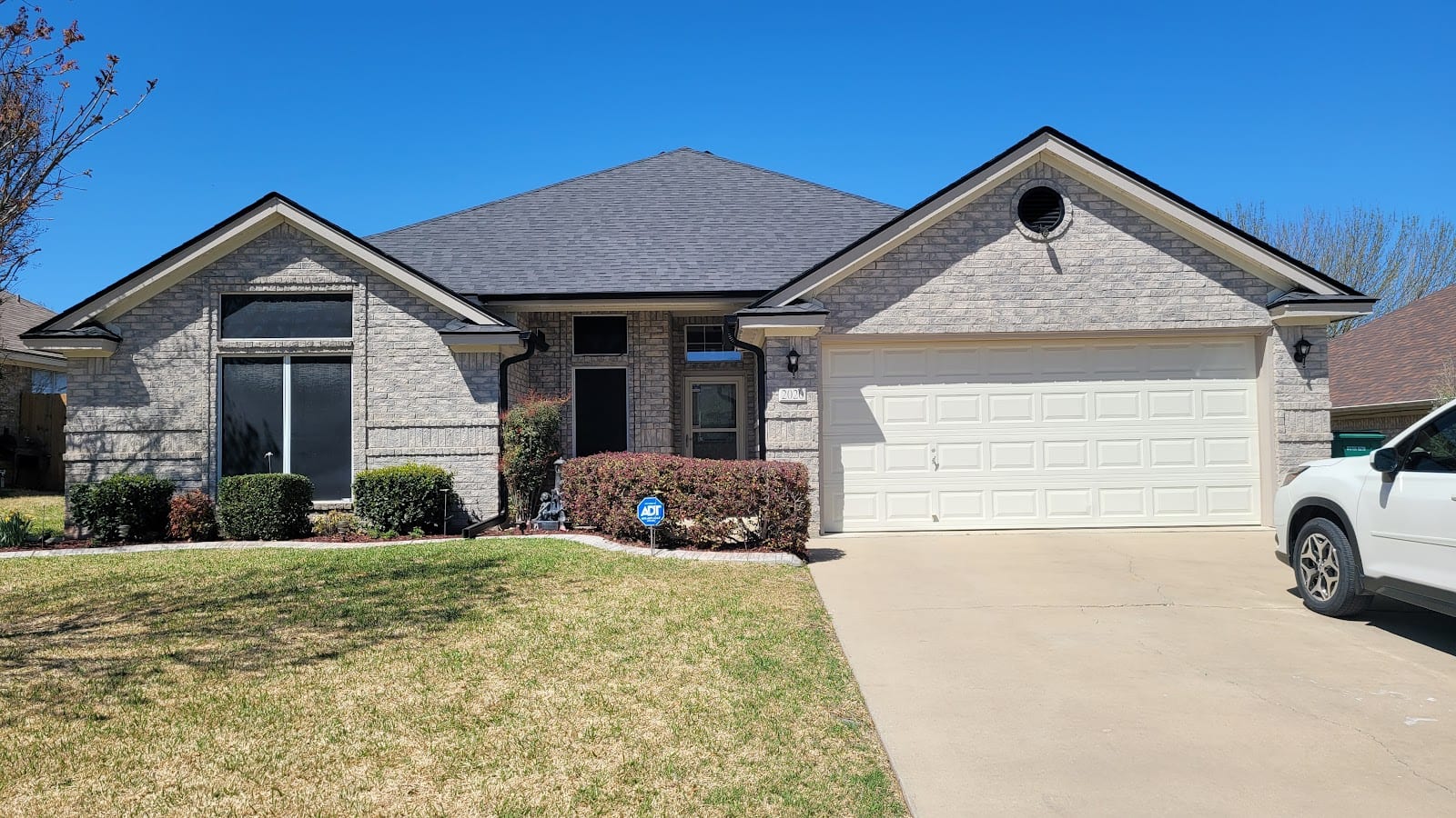 Mammoth Roofing & Solar of Austin