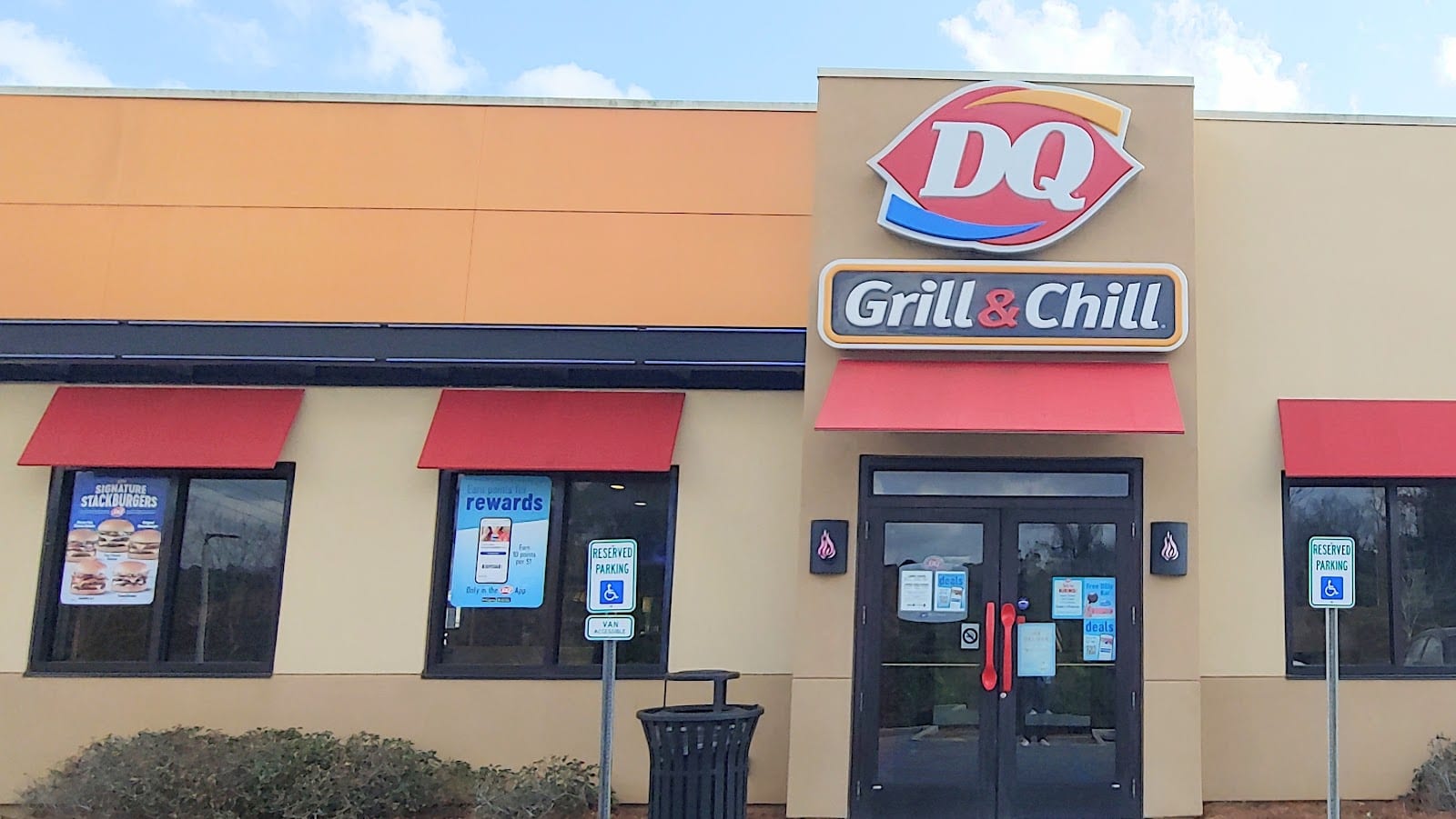 Dairy Queen Grill & Chill