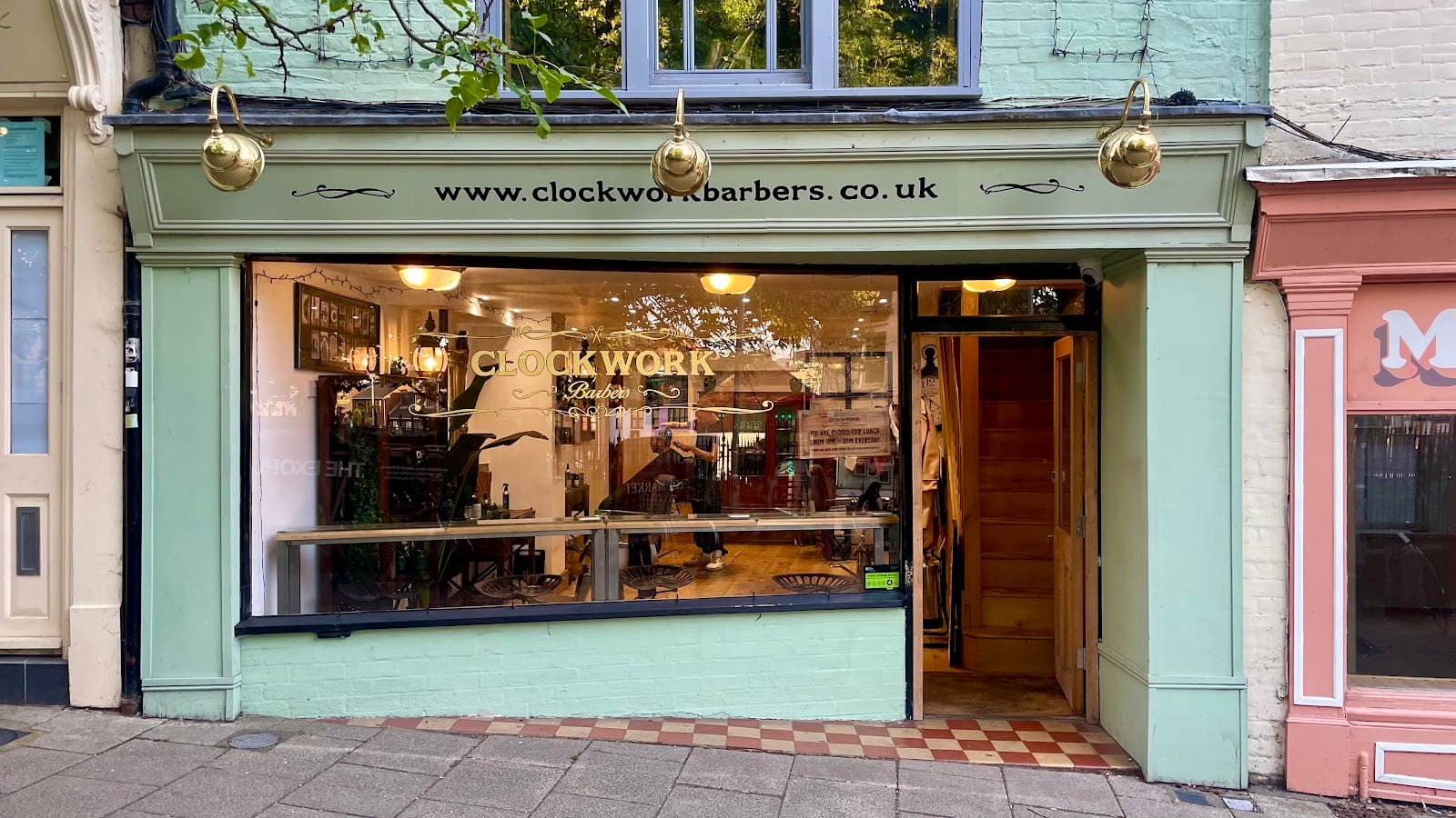 Clockwork Barbers, photo 3