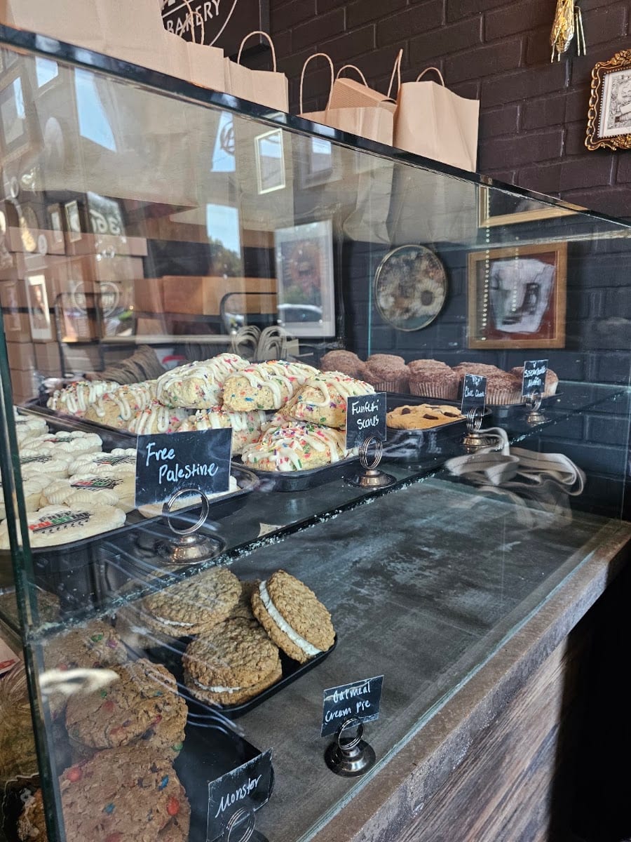 Hive Bakery, photo 4