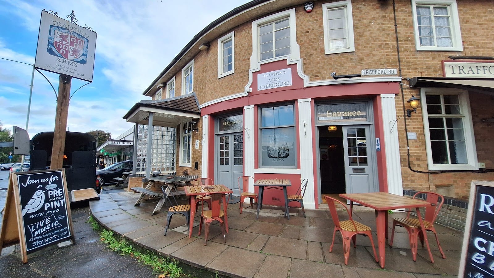 Trafford Arms, photo 2