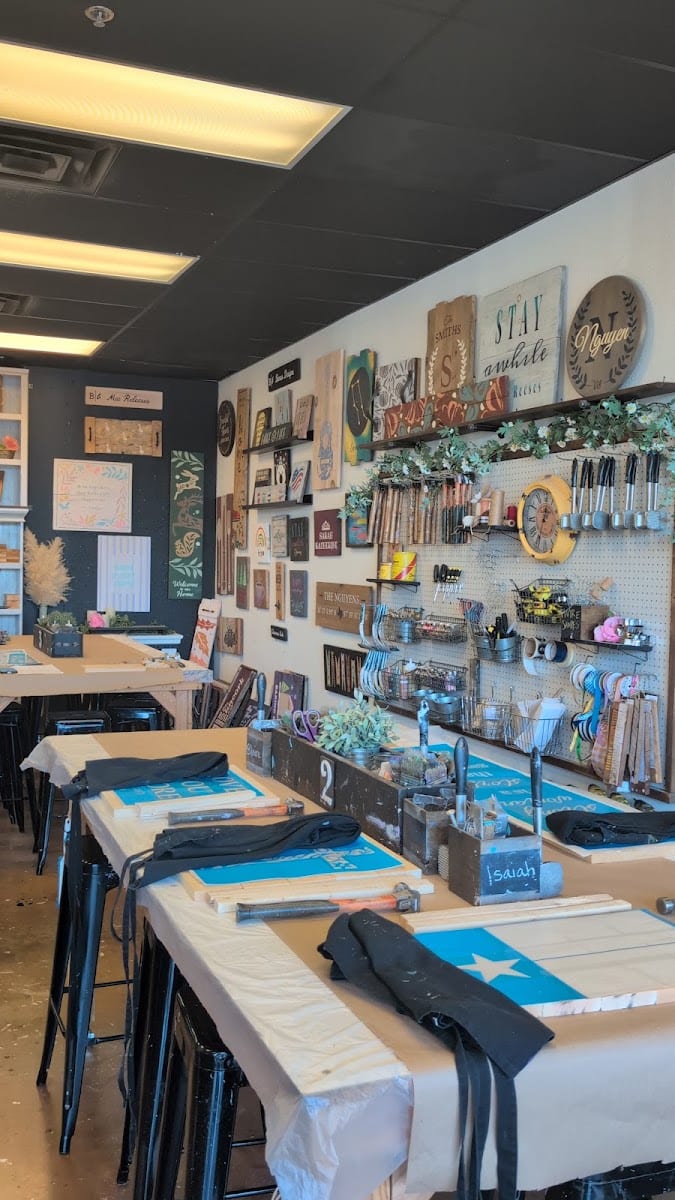 Board & Brush Creative Studio - Round Rock, photo 2