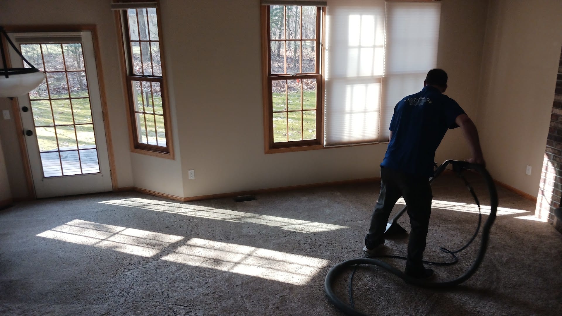M&M CARPET MASTERS, photo 3