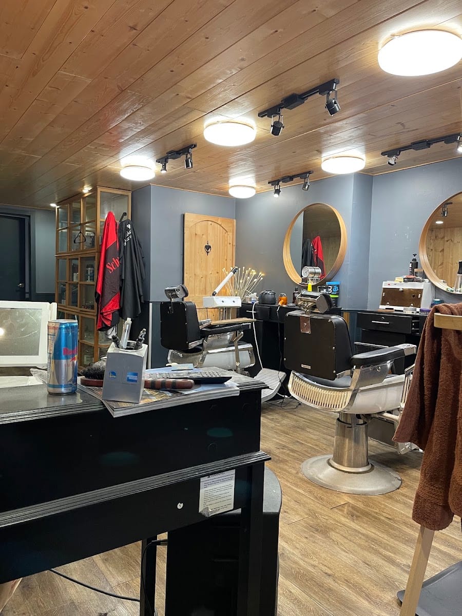 Golden Door Barbershop