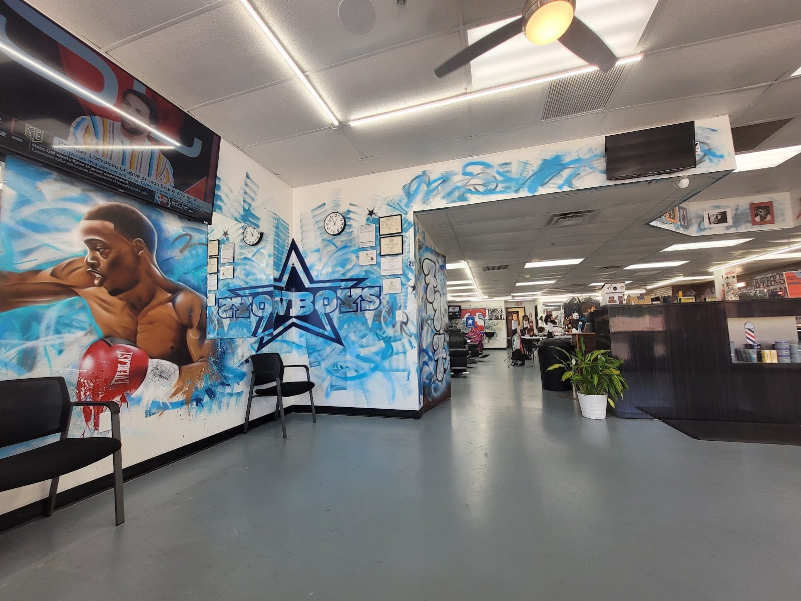 717 Barber Academy, photo 4