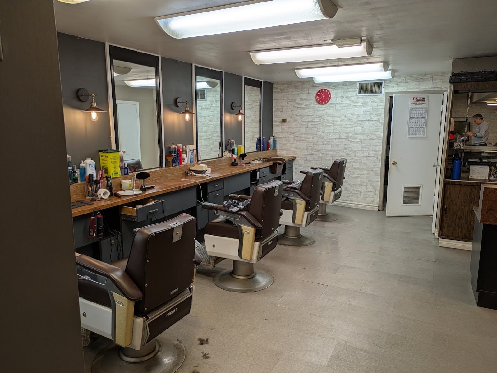 Underground Barber Shop, photo 2