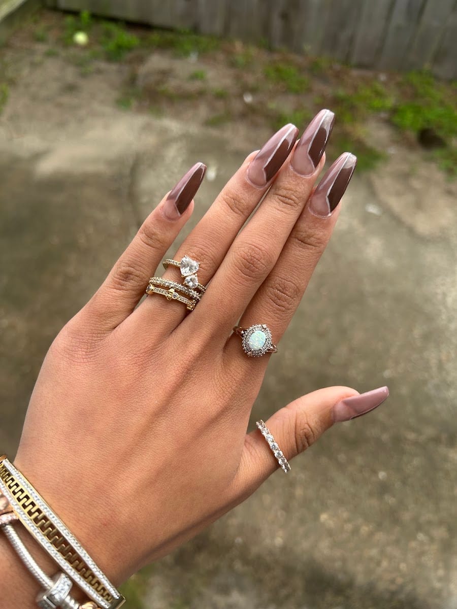 Magic Nails